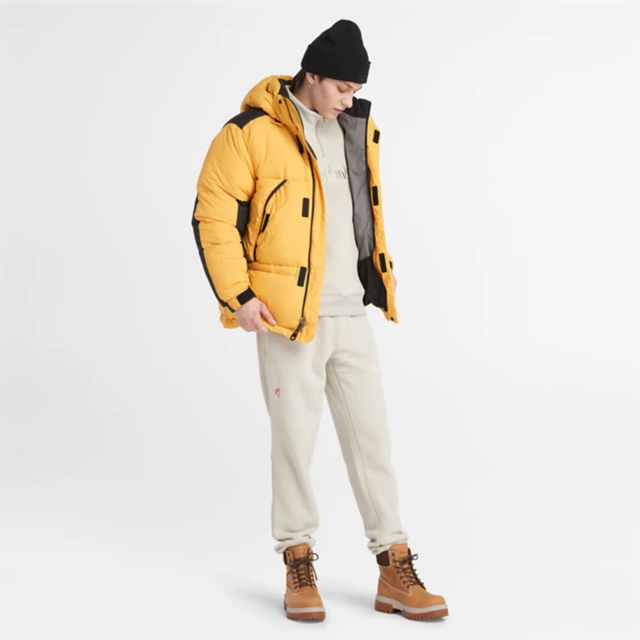 Casaco polar masculino Polartec série 200 com meio zíper na cor cinza.