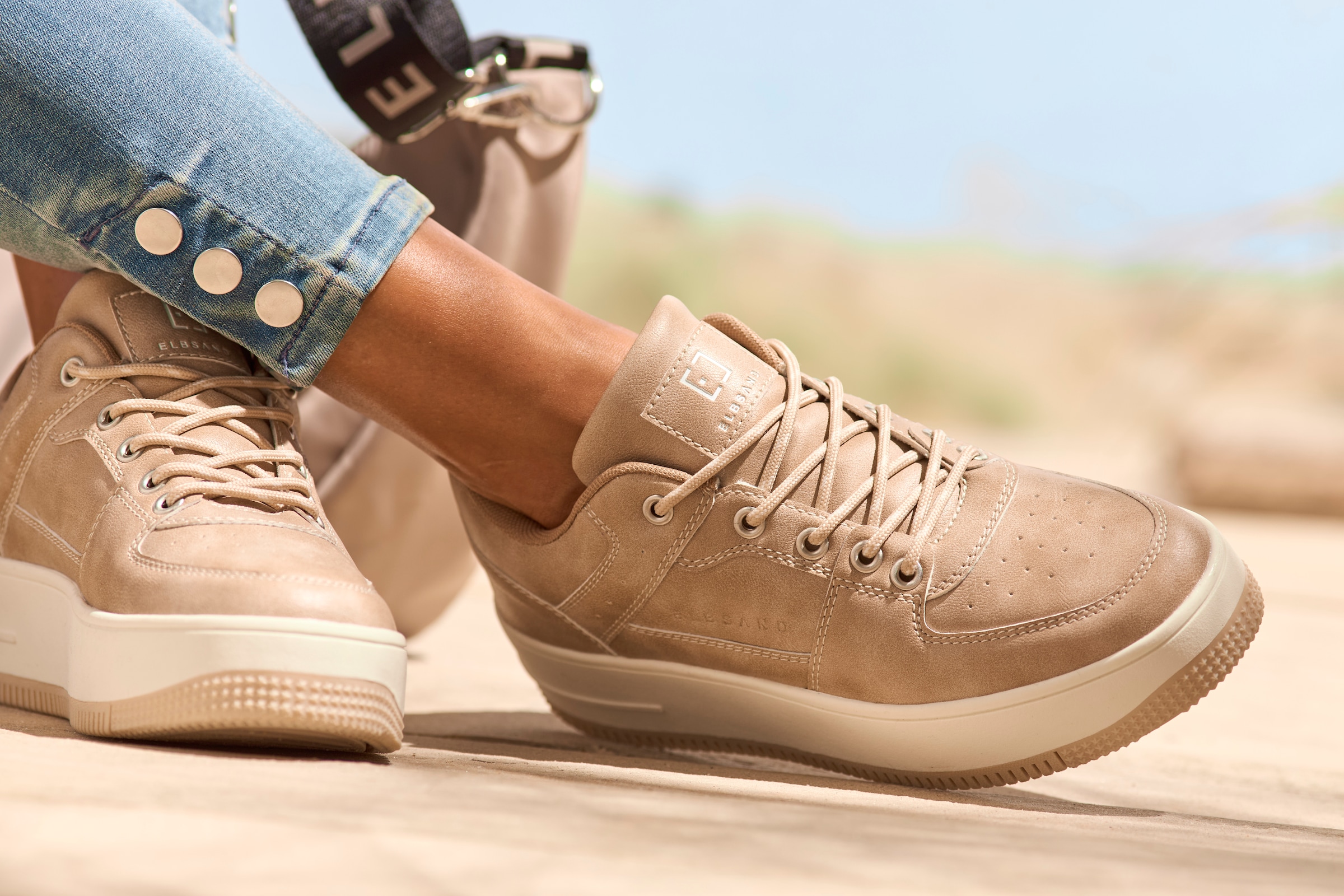 Elbsand Sneaker »Schnürschuh, Freizeitschuh, Halbschuh, Schnürhalbschuh, Turnschuh«  mit modischer Plateausohle