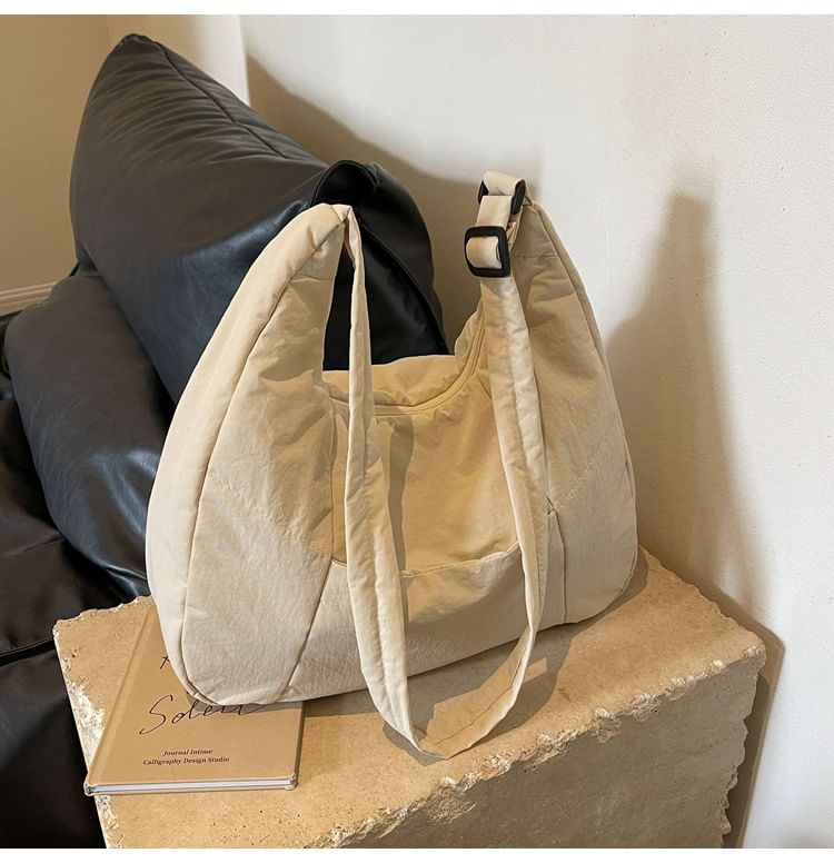 Hikuozy - Effen Tote Bag