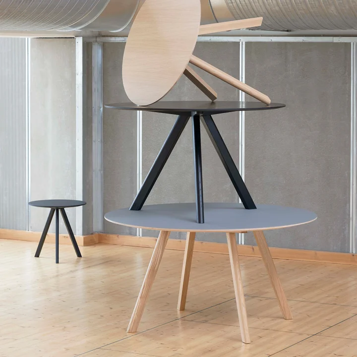 HAY - Copenhague CPH25 2.0 Tisch Ø 140 cm, Eiche lackiert / Linoleum grau