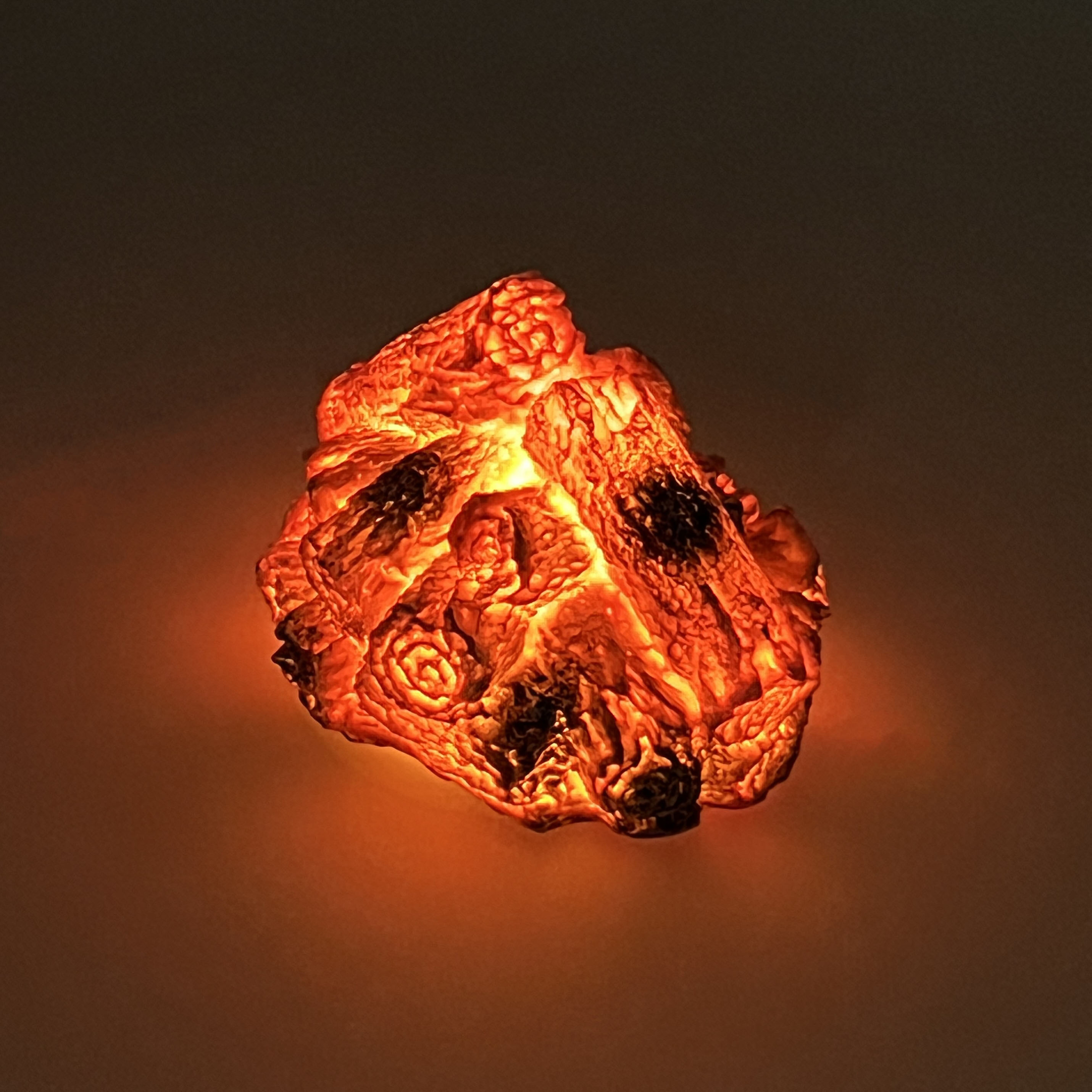 (15x9cm) Flackerndes LED Tisch Lagerfeuer Home Deko Flammen Lampe Feuerstelle (Batteriebetrieben) - Warmweiss
