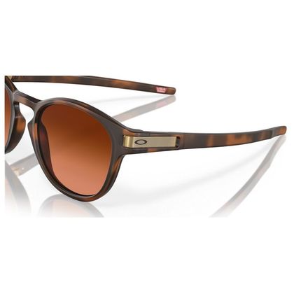 Lunettes de soleil Oakley Latch - Prizm - Marron