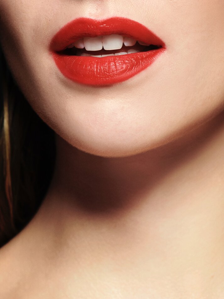 Batom cremoso - Vermelho