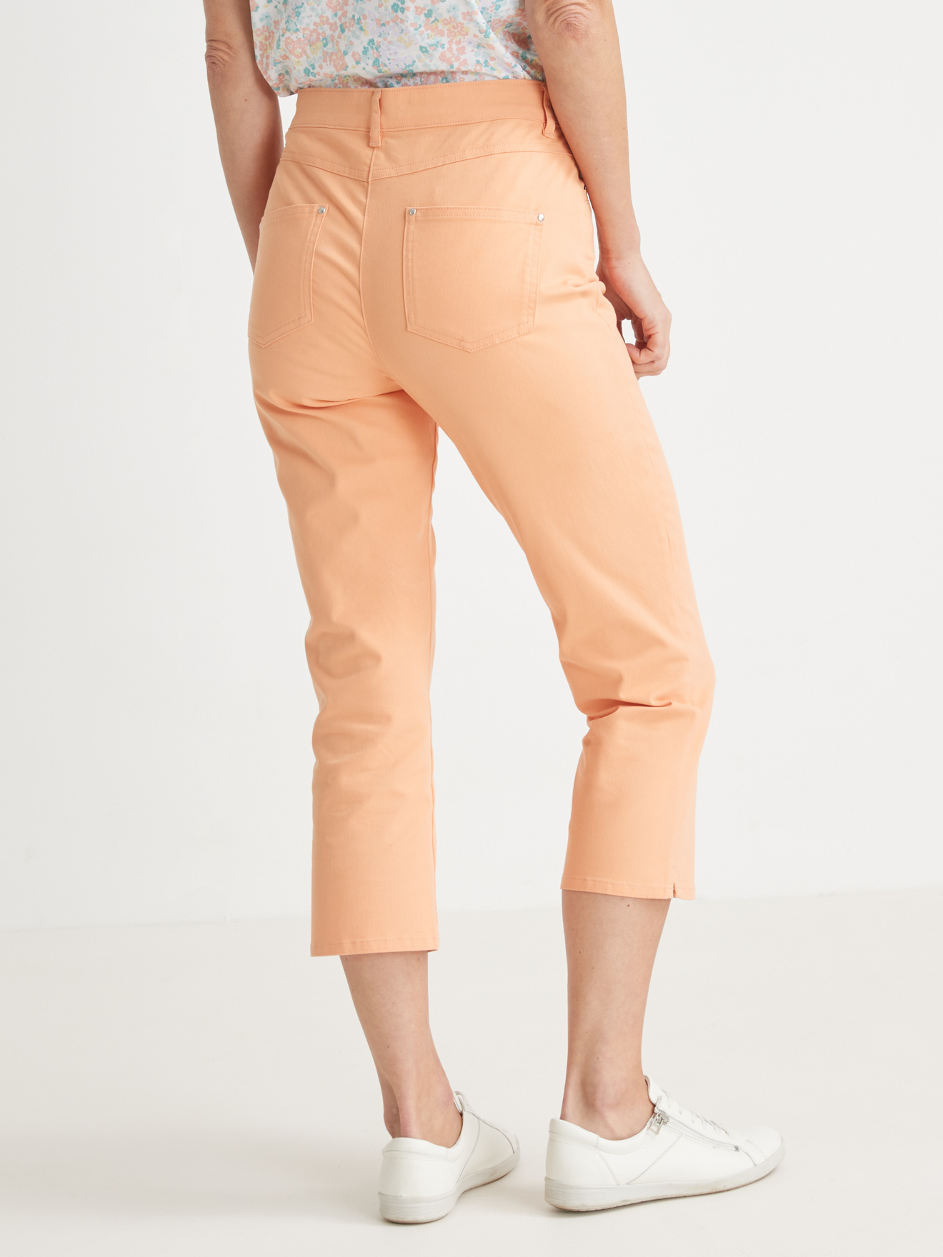 Pantalon corsaire en toile extensible