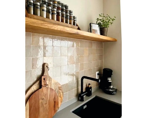 Handgemaakte wandtegel Zellige Alhambra 08 Cafe au Lait 10x10cm glanzend