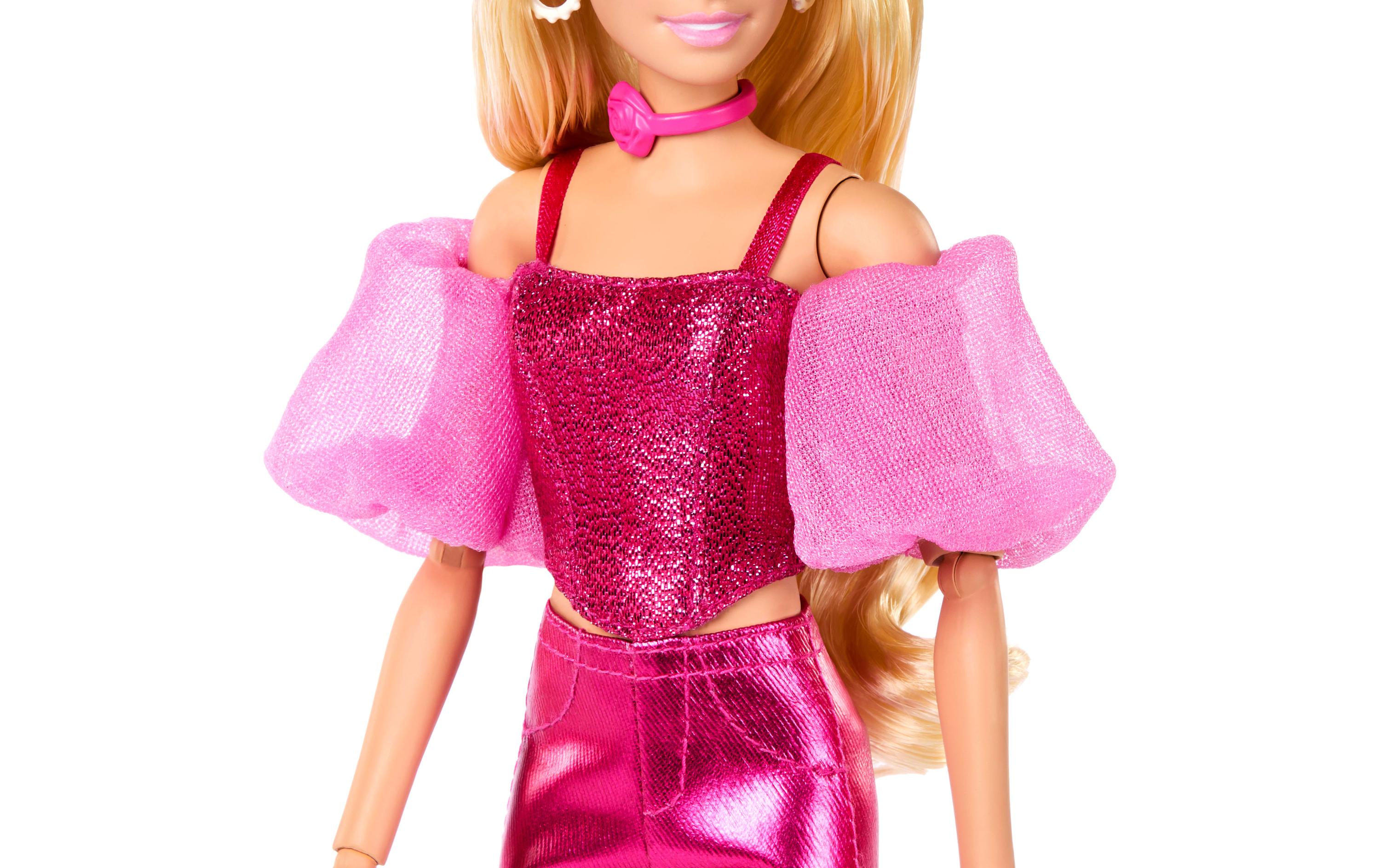 Puppe Deluxe Style Pink CorsetStyle-Modepuppe in rosafarbenem Metallic-Outfit mit Korsett-Top und Accessoires