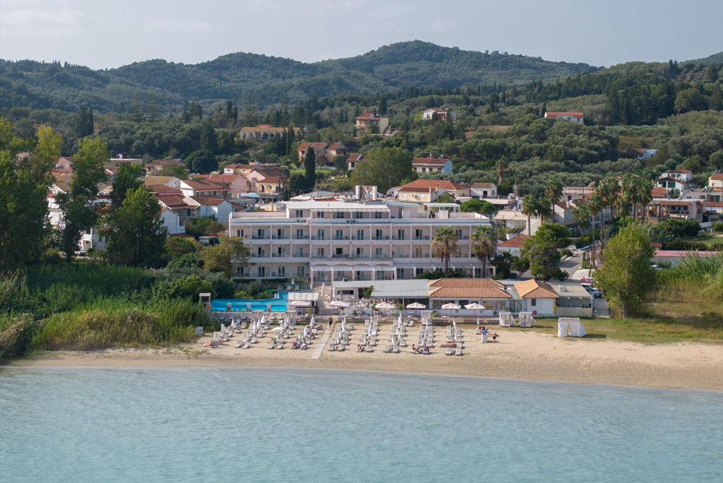 Cavomarina Beach Logies en ontbijt - Hotel