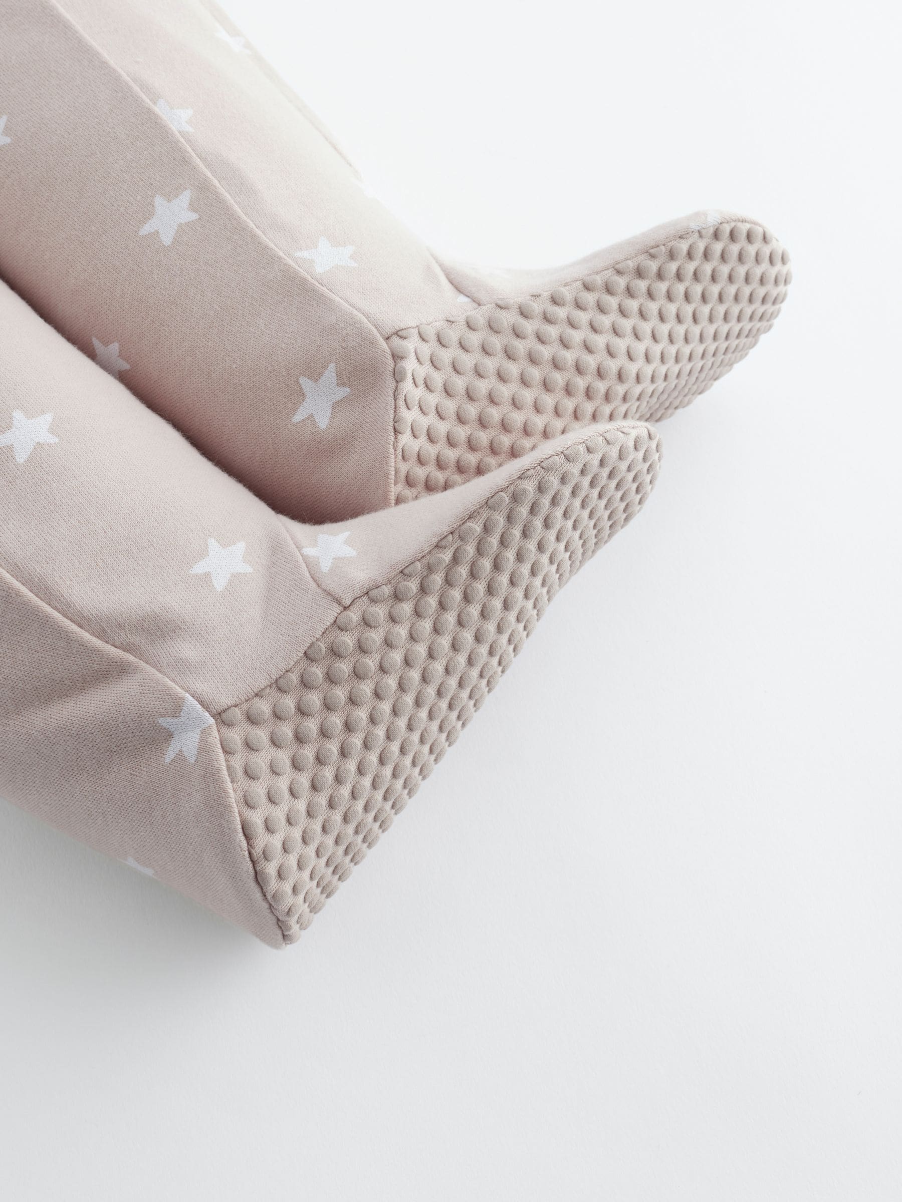 Neutrale ster - 2.5 TOG gewatteerde babypyjama