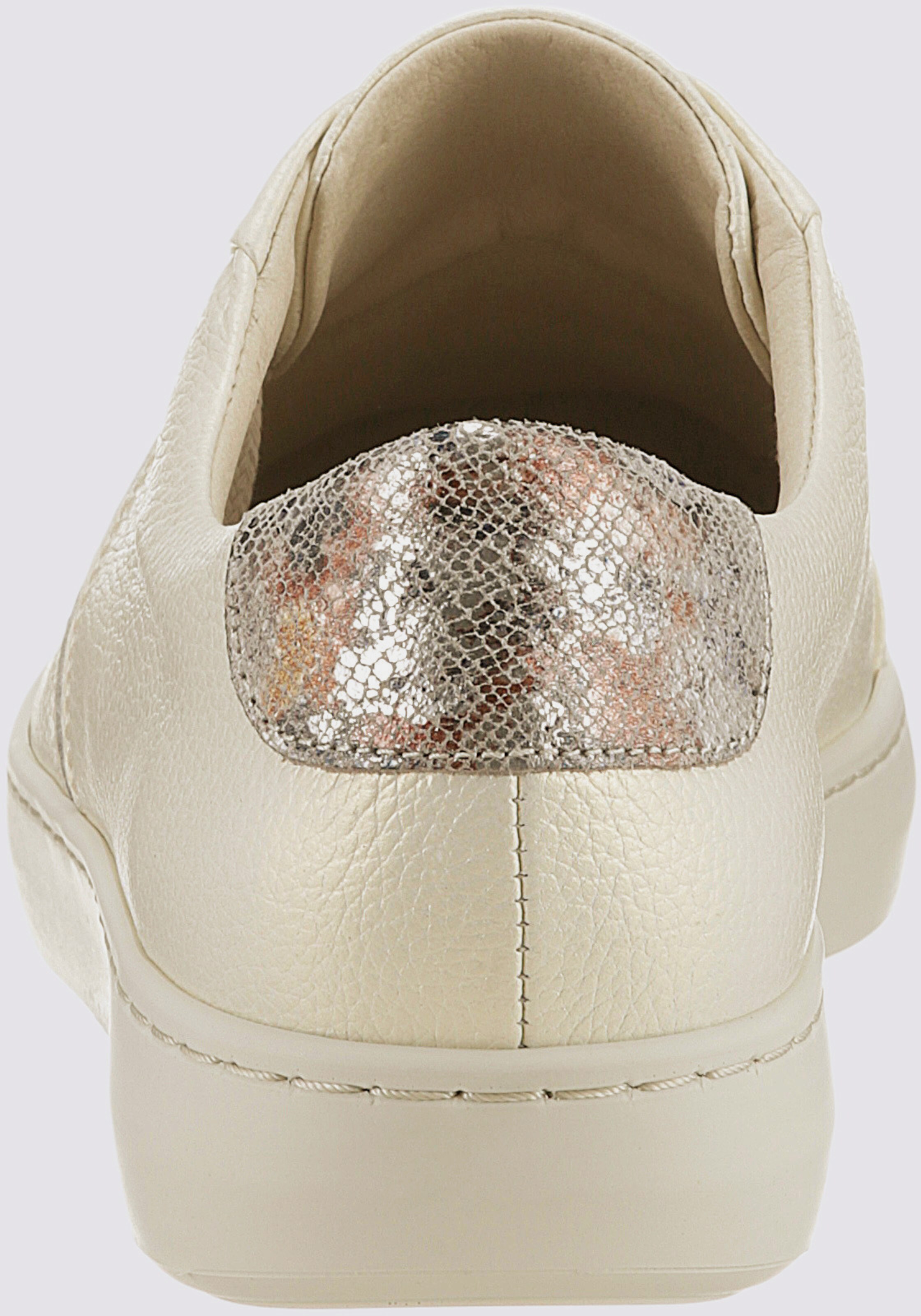 Sneaker
