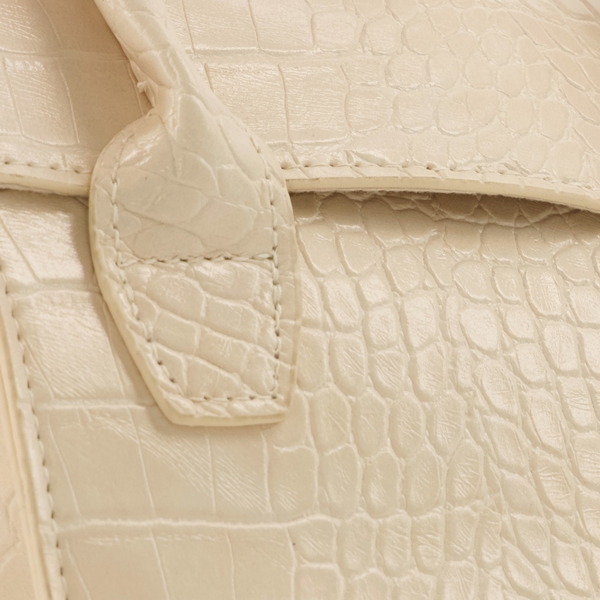 Kleine handtasje met crocoprint beige
