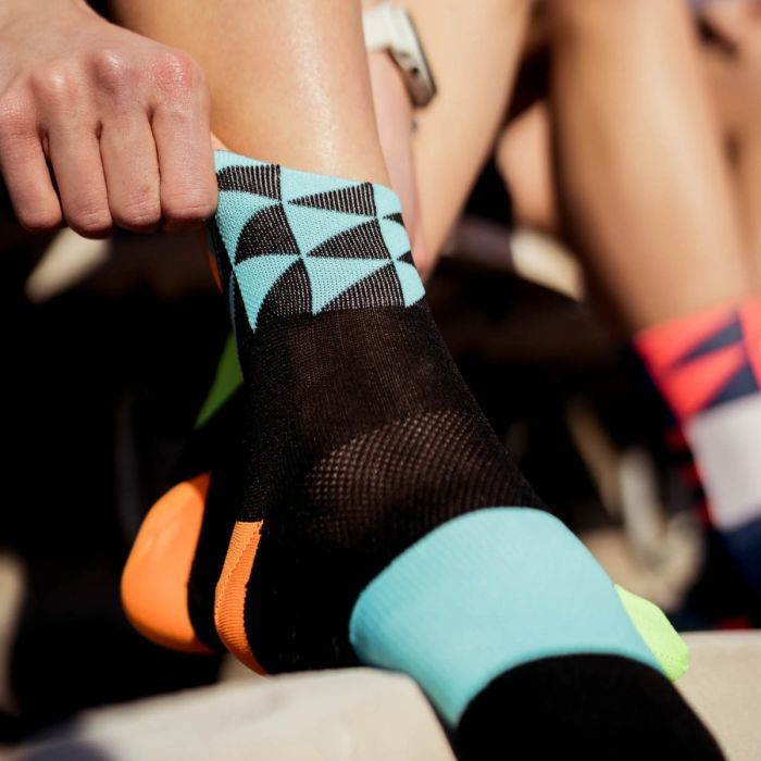 Incylence Unisex Strømper ULTRALIGHT ELEMENTS SHORT Socks Sort