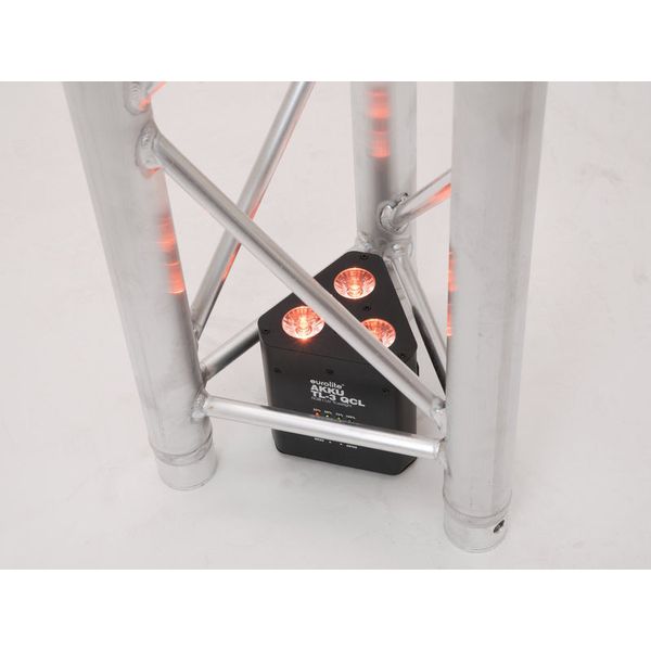 Eurolite AKKU TL-3 QCL RGB+UV