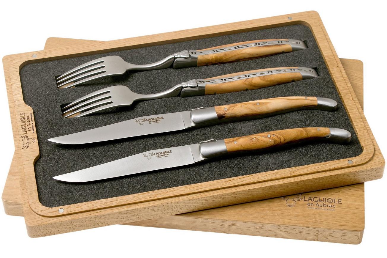 Laguiole en Aubrac CCF99OLIHL 4-delige bestekset olijfhout