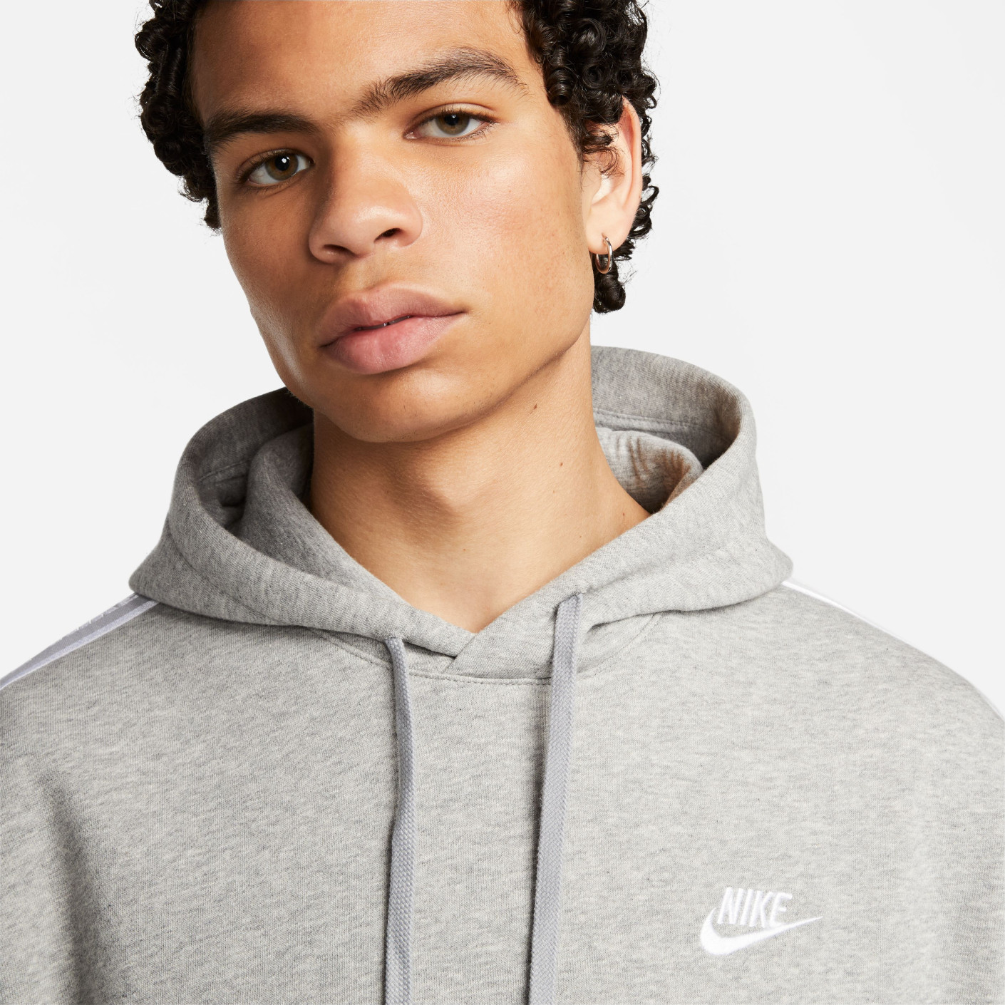 Nike Club Fleece Trainingspak Hooded Lichtgrijs Wit