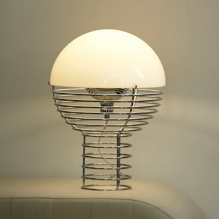 Verpan - Wire Tischleuchte Ø 30 cm, Chrom / rot