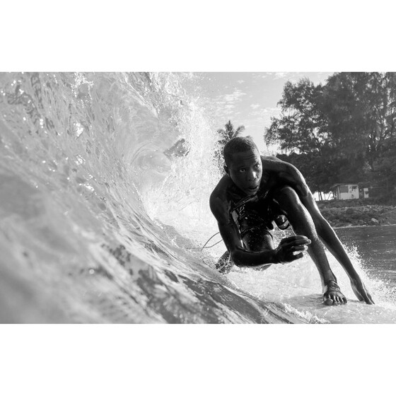 THE SURF ATLAS – Iconic Waves And Surfing Hinterlands