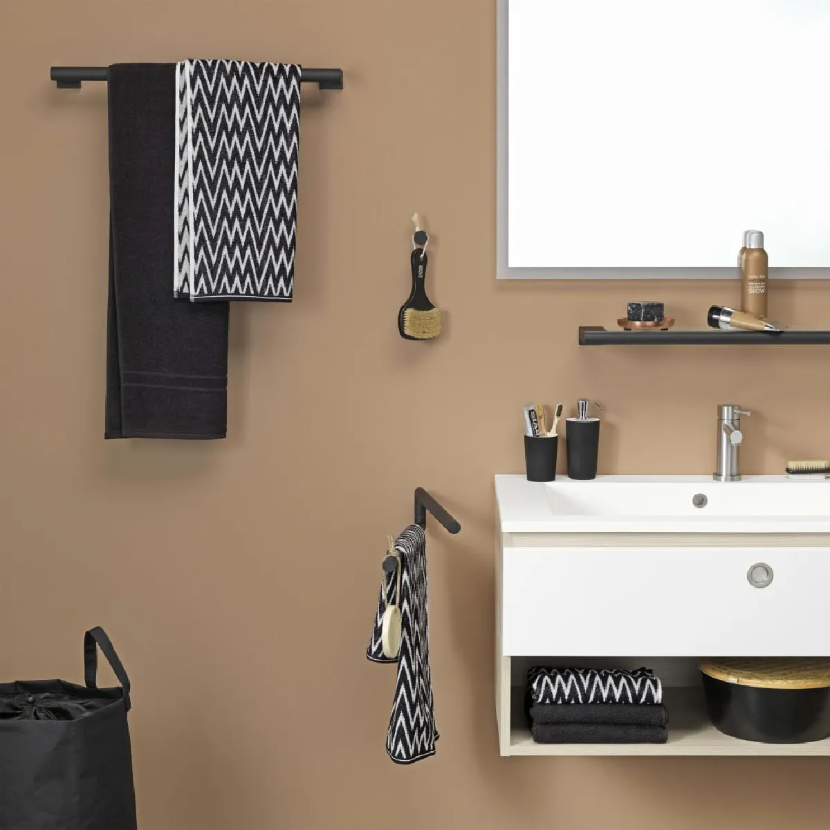 Tiger Porte-serviettes Bold - Noir mat