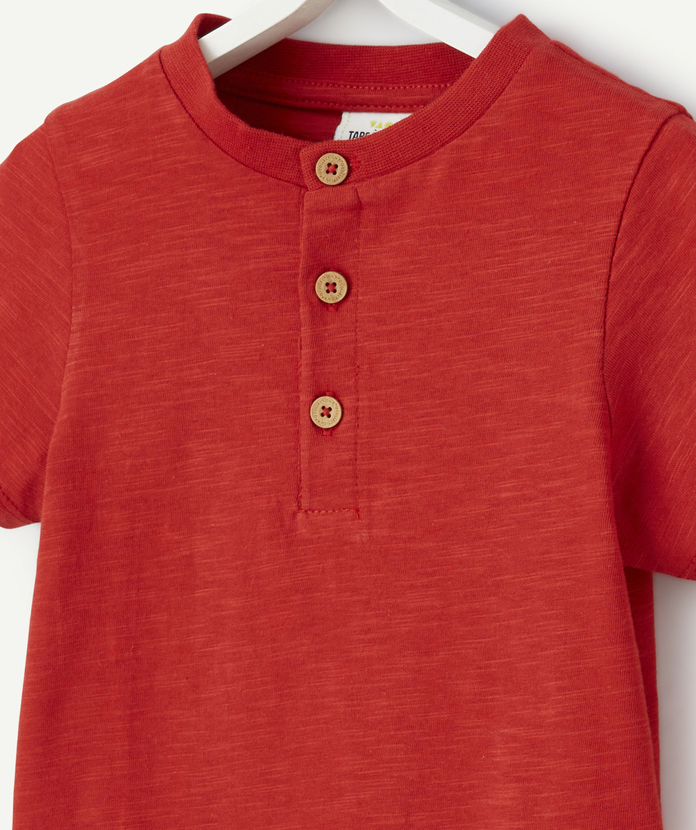 t-shirt bébé garçon en coton bio rouge avec boutons