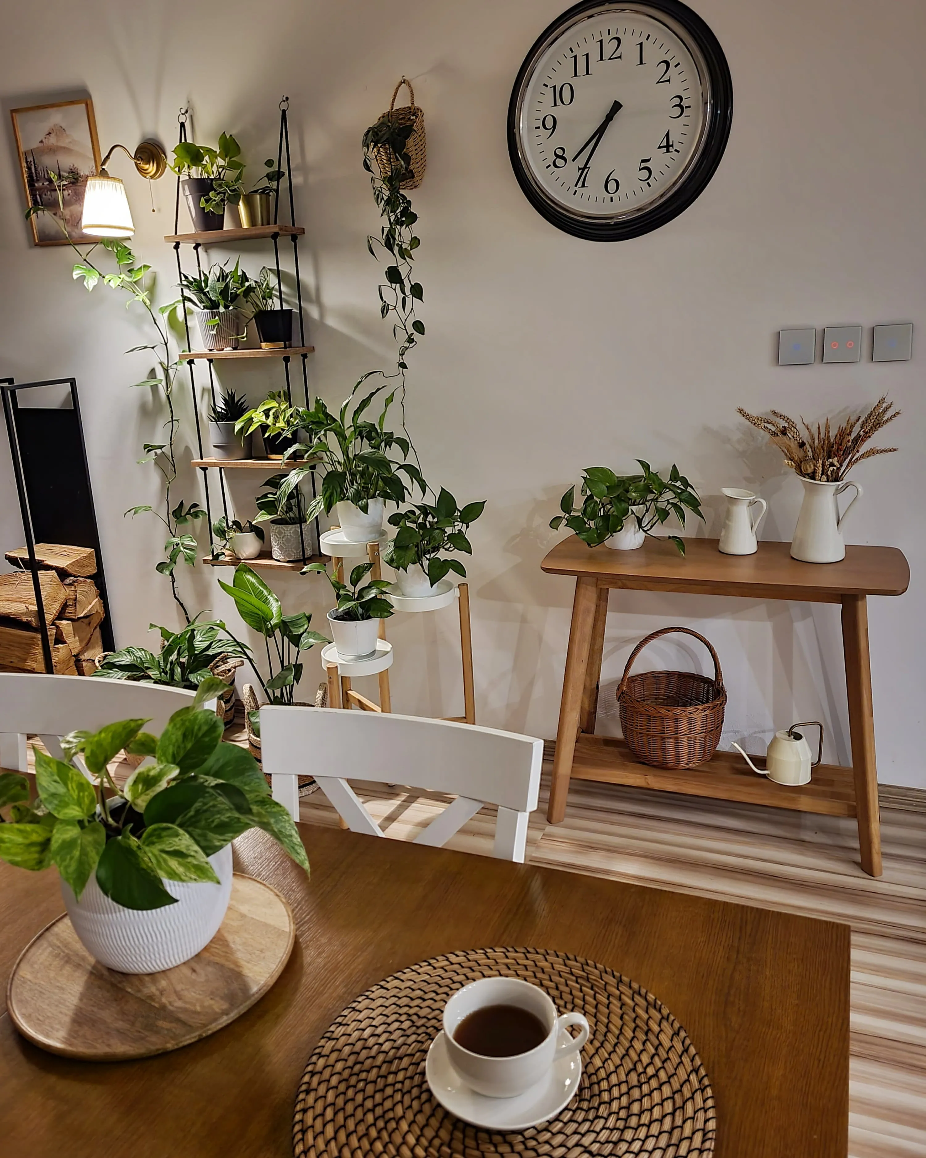 Sidetable TULARE Lichtbruin