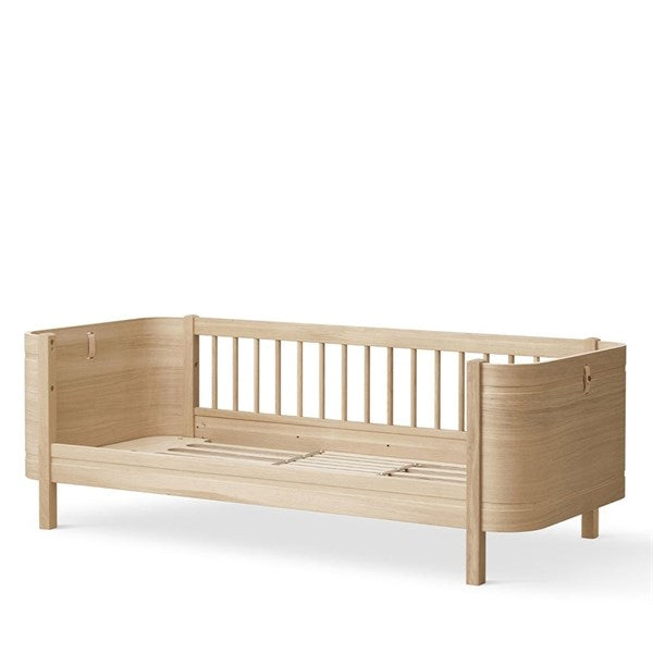 Køb Oliver Furniture Wood Mini+ Juniorseng Eg