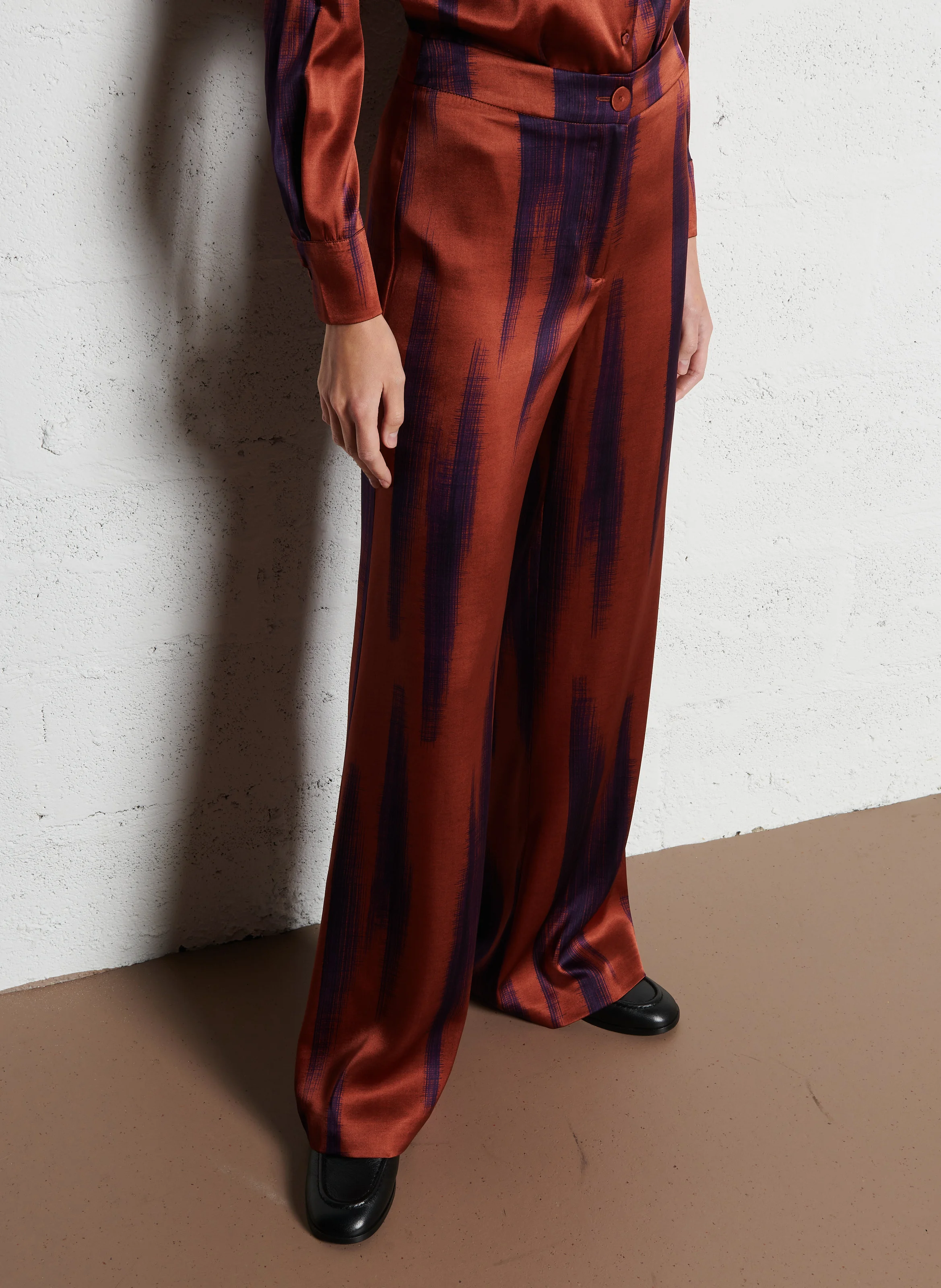 MISAKI - Pantalon large en soie | Orange