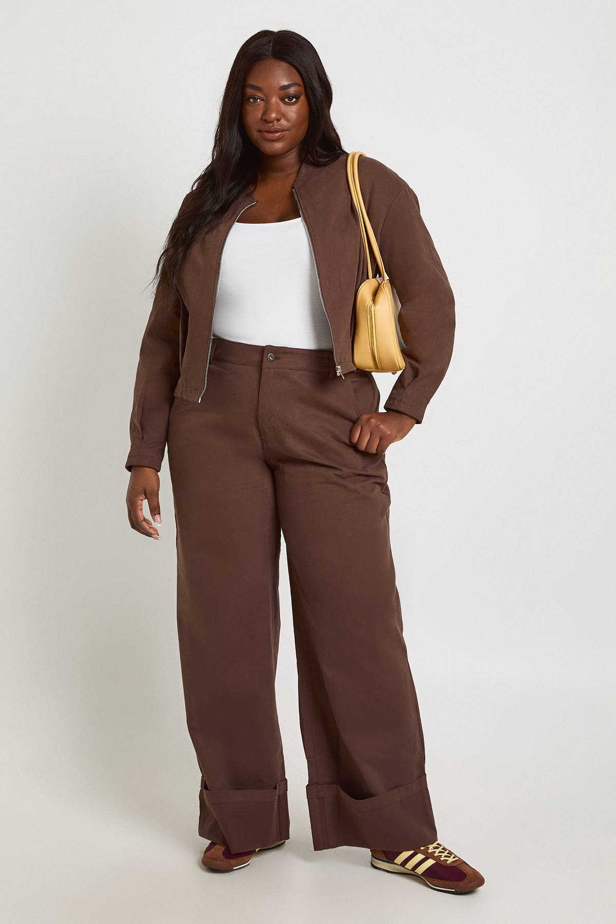 boohoo Veste Bomber En Sergé Grande Taille