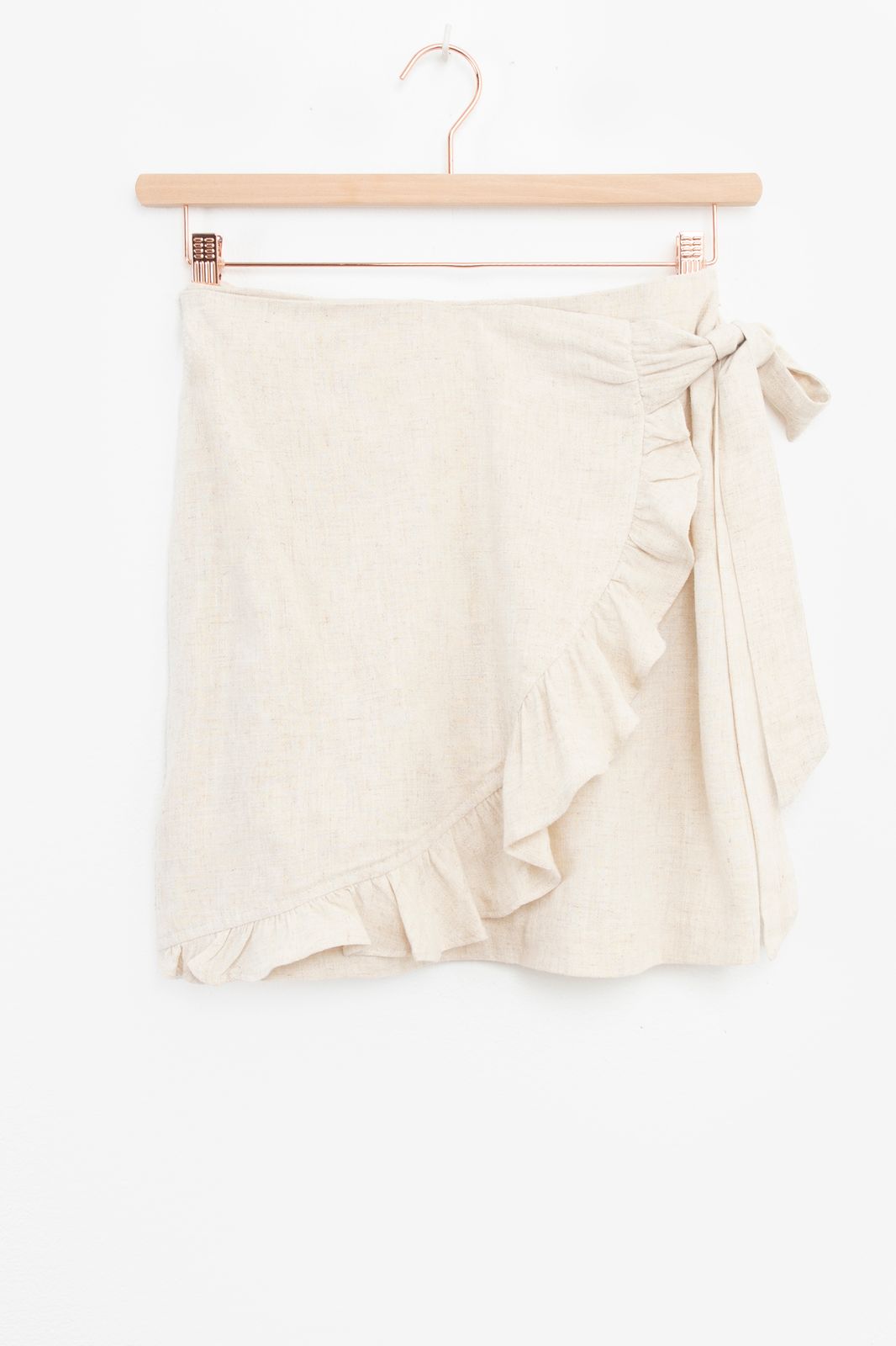 Beige linnen ruffle rok met overslag