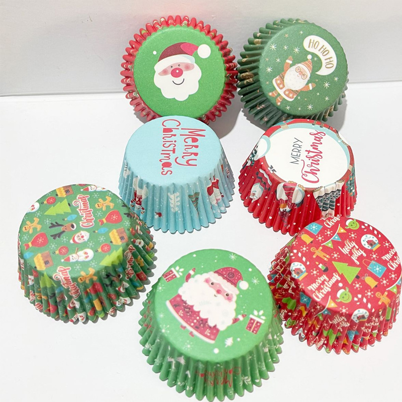 (100er Set) Einweg Papier Weihnachts Cupcake Förmchen Christmas Muffin Form Party Backform - Assortiert