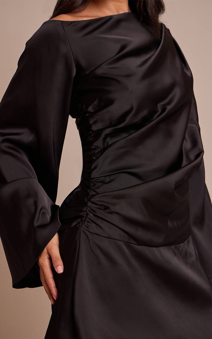 Noir Robe Courte Ajustée Tissée À Épaules Dénudées Petite Taille