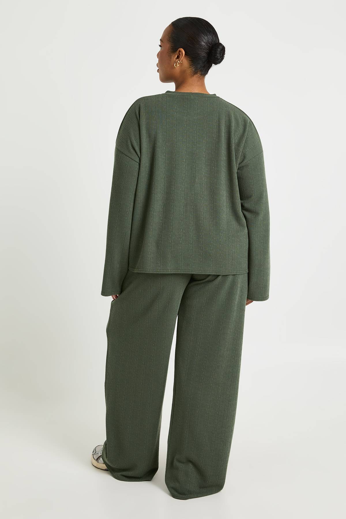 boohoo Plus T-shirt à manches longues & pantalon à jambes larges ensemble coordonné