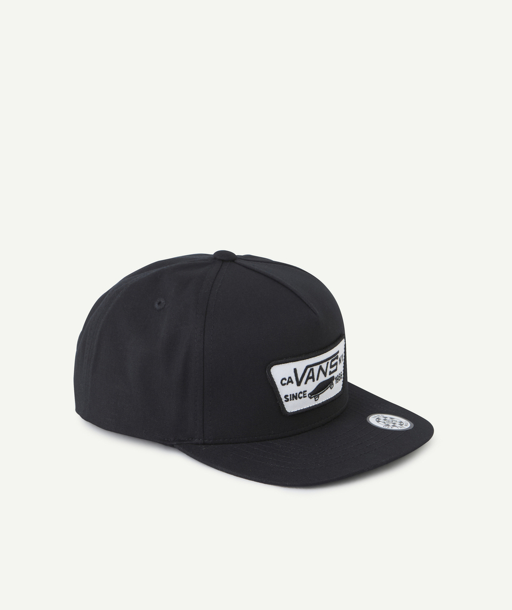 VANSCASQUETTE FULL PATCH SNAPBACK NOIRE AVEC PATCH BRODÉ BLANC