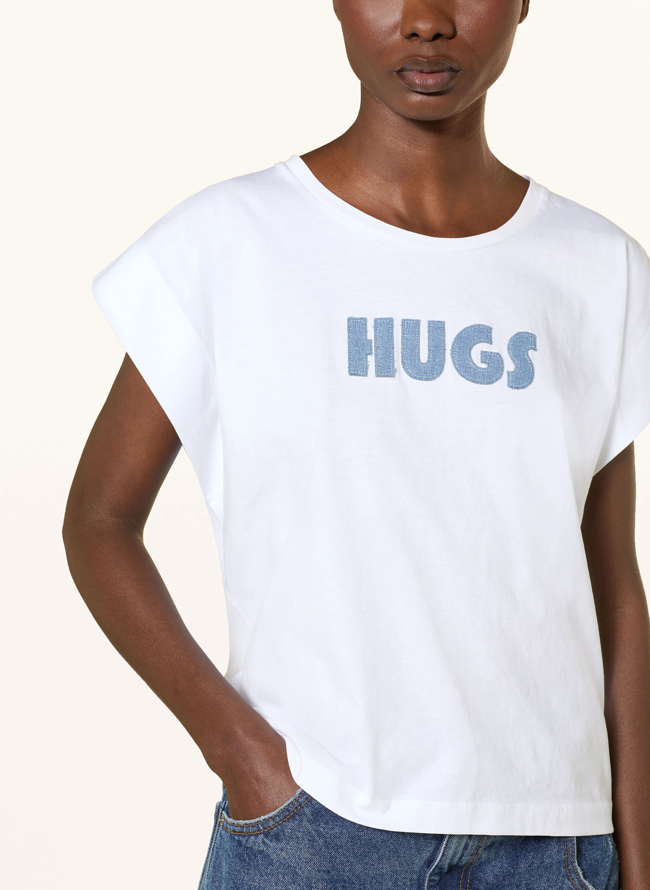 MRS & HUGS T-Shirt