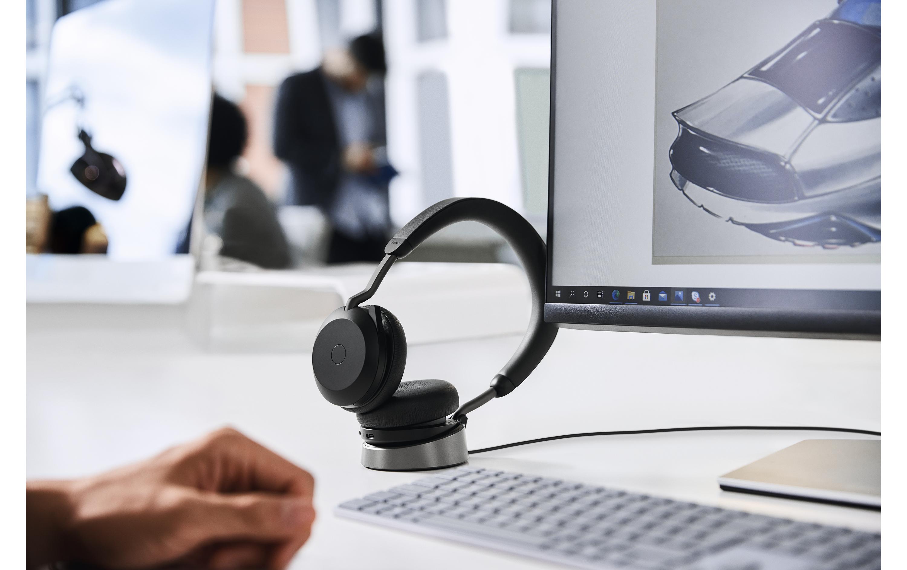 Headset Evolve2 75 Duo MS Schwarz, USB-A, inkl. Ladestation<br>Der neue Standard für hybrides Arbeiten. Erstklassige Soundtechnik für branchenweit führende Sprachqualität