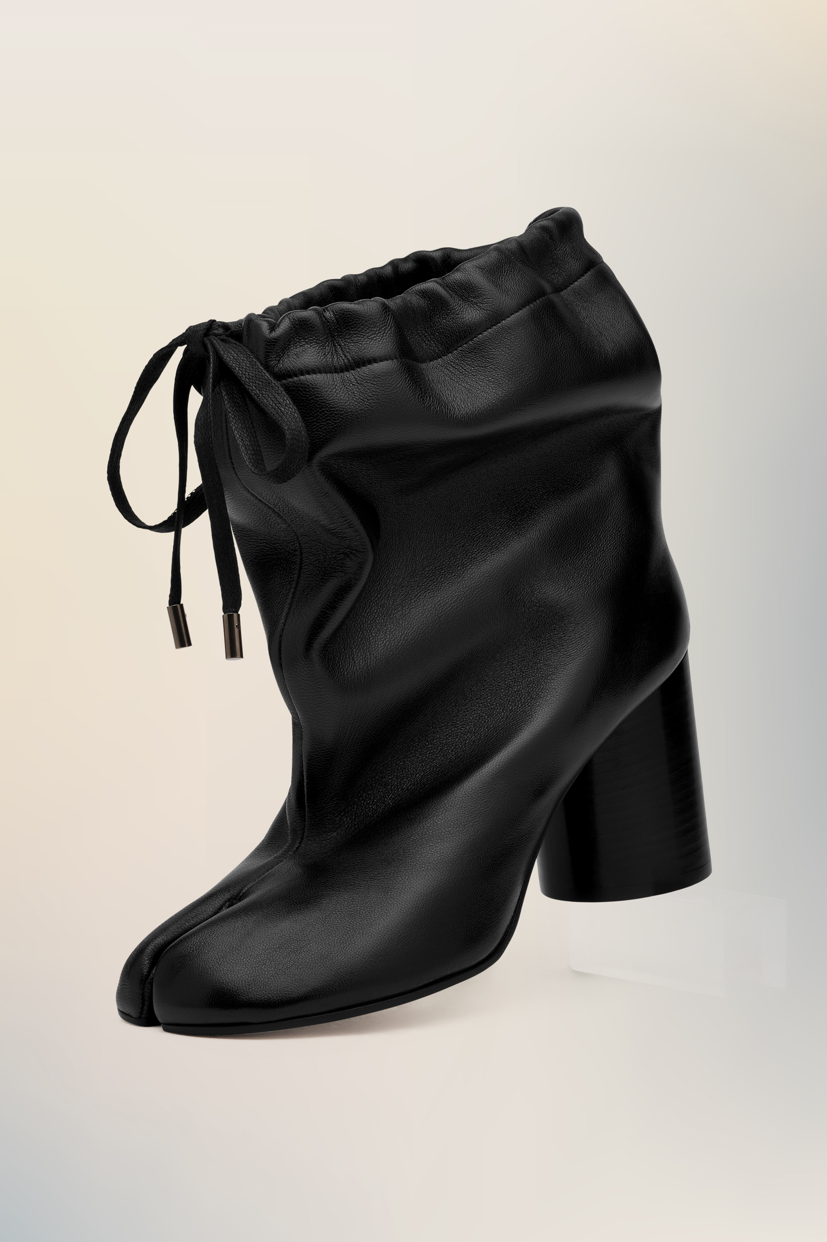 Bottines Tabi à cordon de serrage noires en cuir pour femme Noir