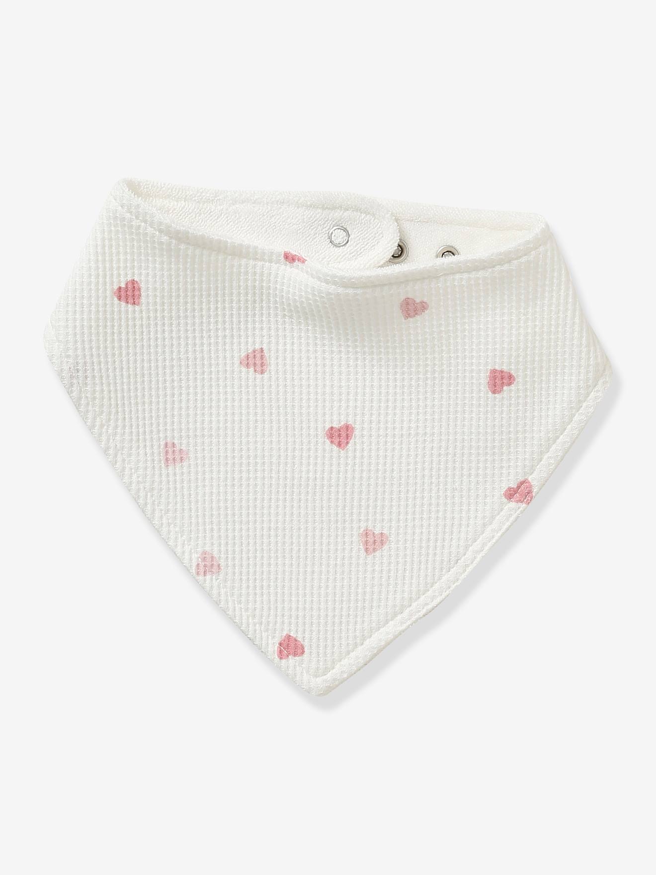 Pacote com 3 babadores bandana tamanho médio brancos com estampa em favo de mel.