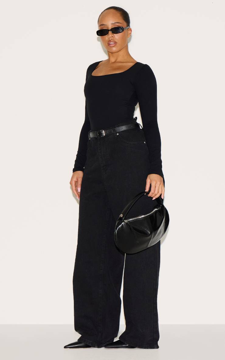 Noir Body Moulant À Manches Longues Et Encolure Carrée Avec Soutien-gorge Intégré Shape