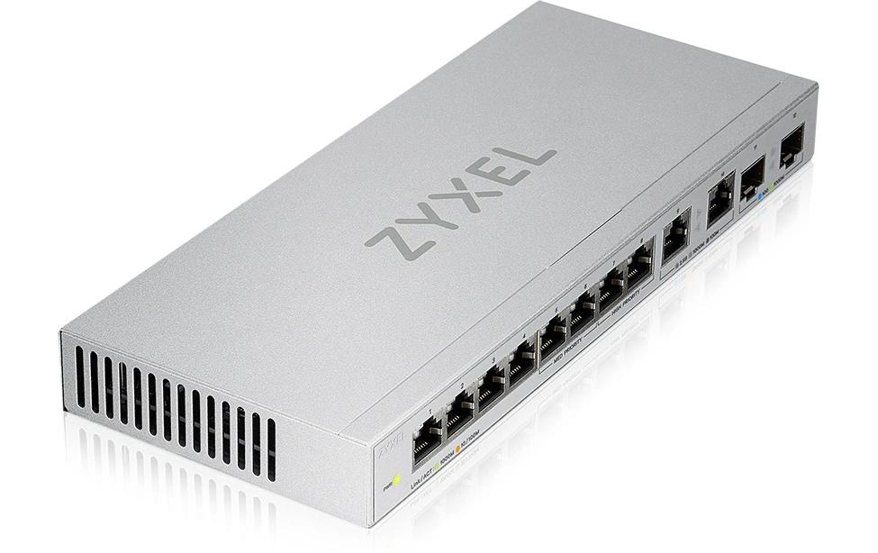 Switch XGS1010-12 v2 12 Port<br>Unmanaged 8-Port GbE und 2-Port 2.5G Switch mit 2 10G Uplink