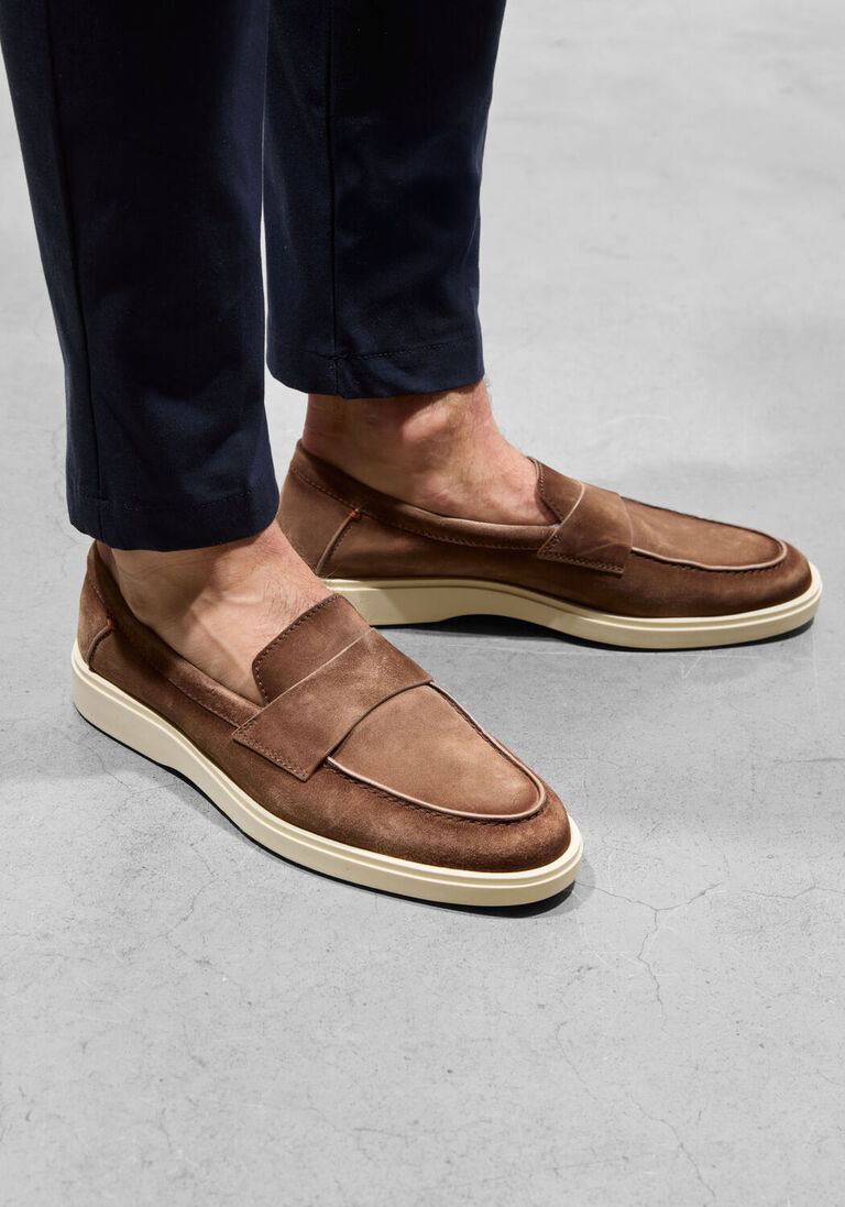 bruine santoni instappers revolve