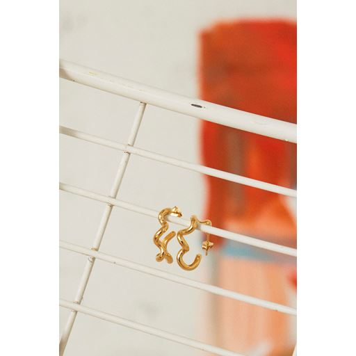 ENAMEL Copenhagen Curly Hoops, Guld
