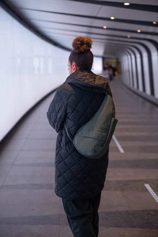 The Healthy Back Bag Textured Nylon S Black