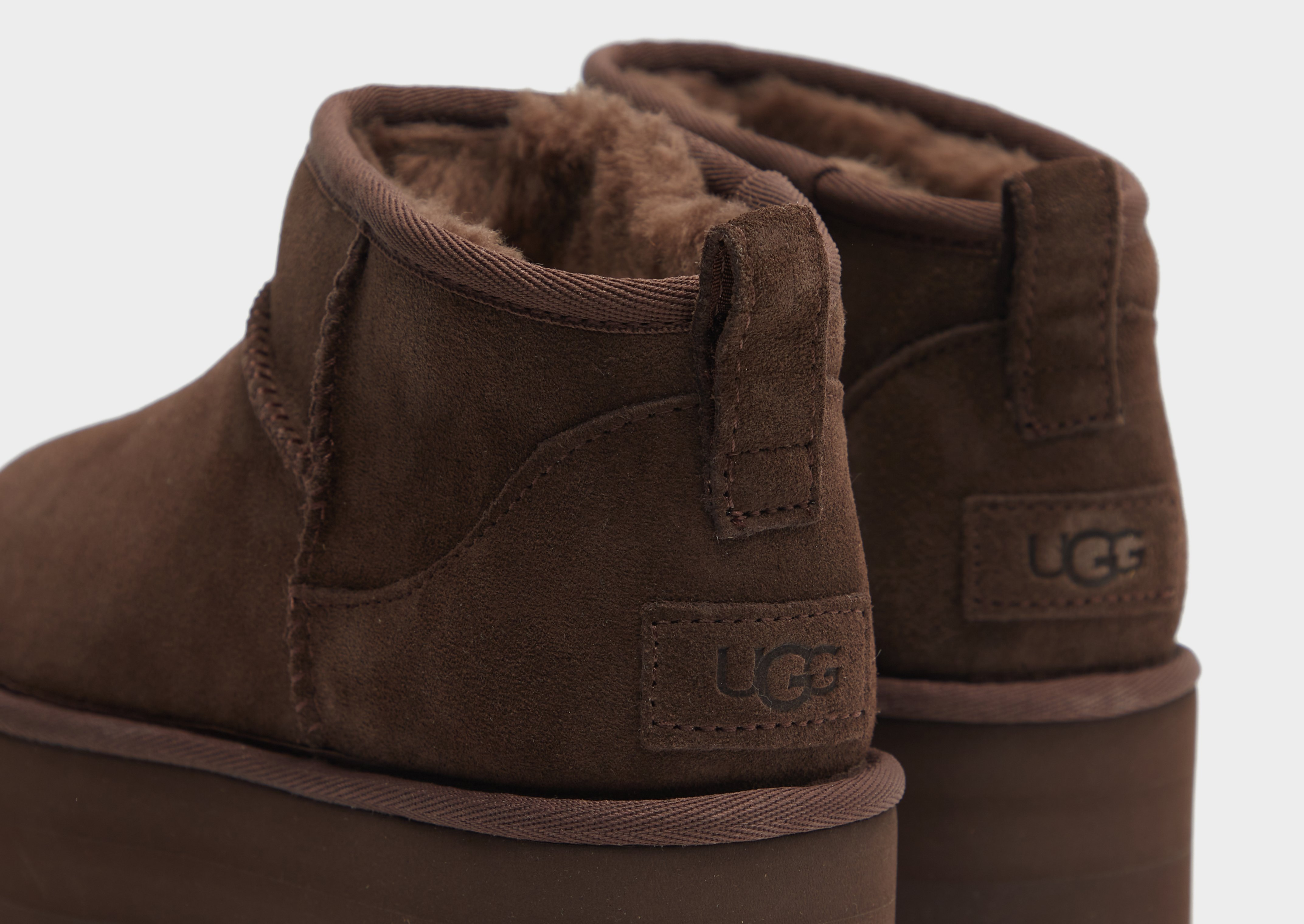 UGG Classic Ultra Mini Platform Boots Femme