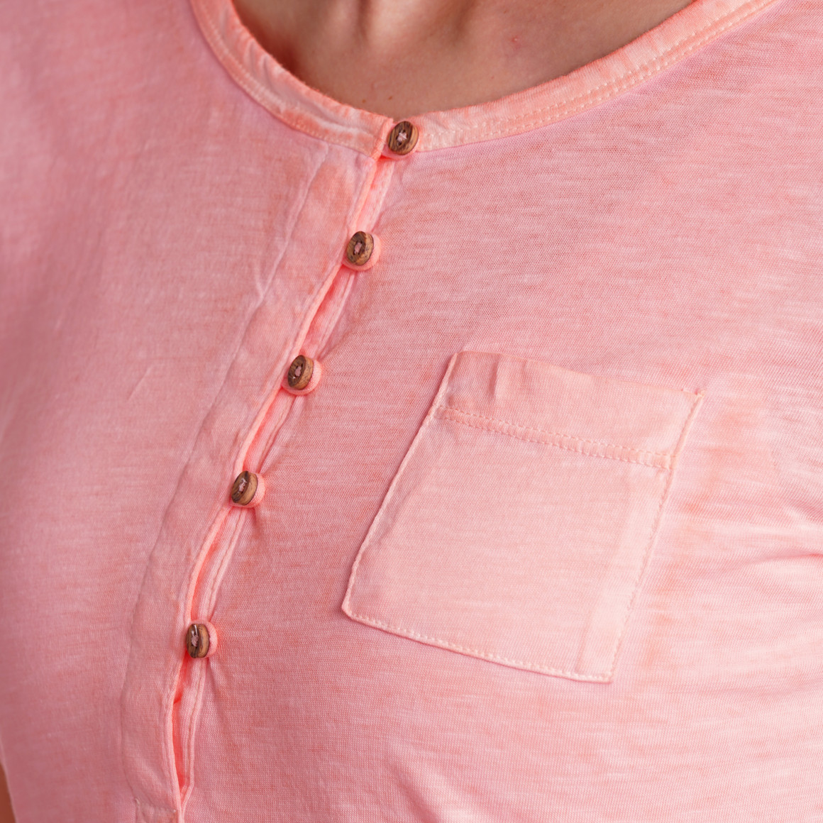Gina Damen T-Shirt mit Knopfleiste rosa