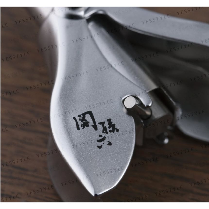 KAI - Seki Mago Roku neusgathaarknipper