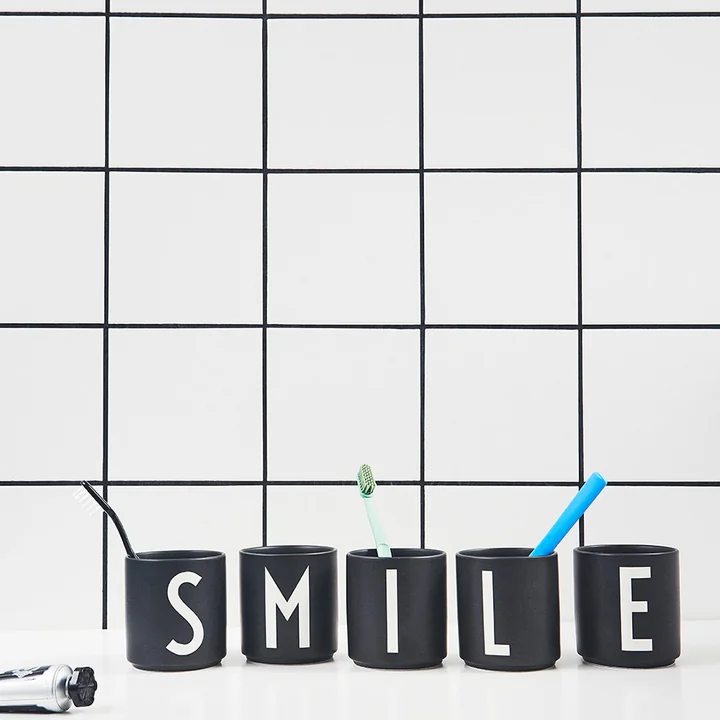 Design Letters - AJ Porzellan Becher I, schwarz