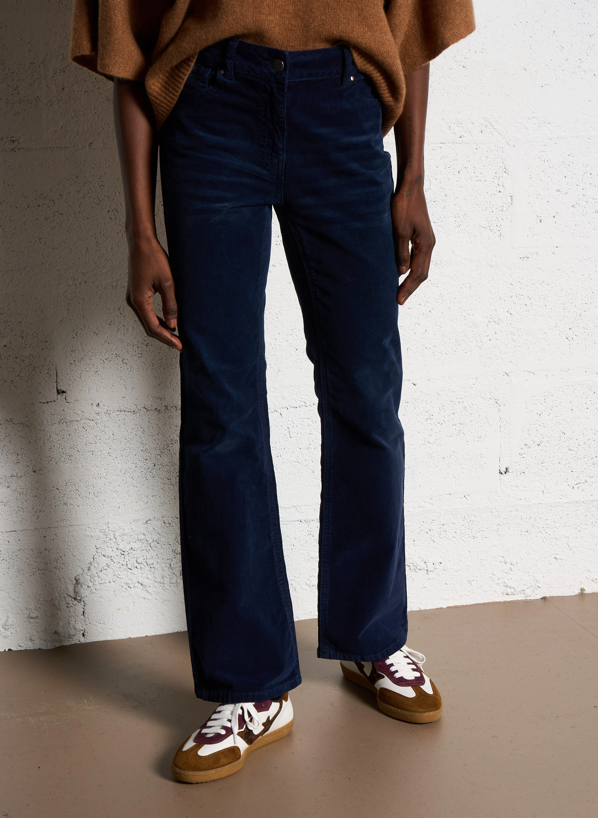 VANINA - Pantalon flare velours en coton mélangé| Violet