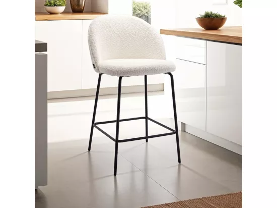 Lot de 2 tabourets de bar en tissu bouclette écru, piètement noir - Alta