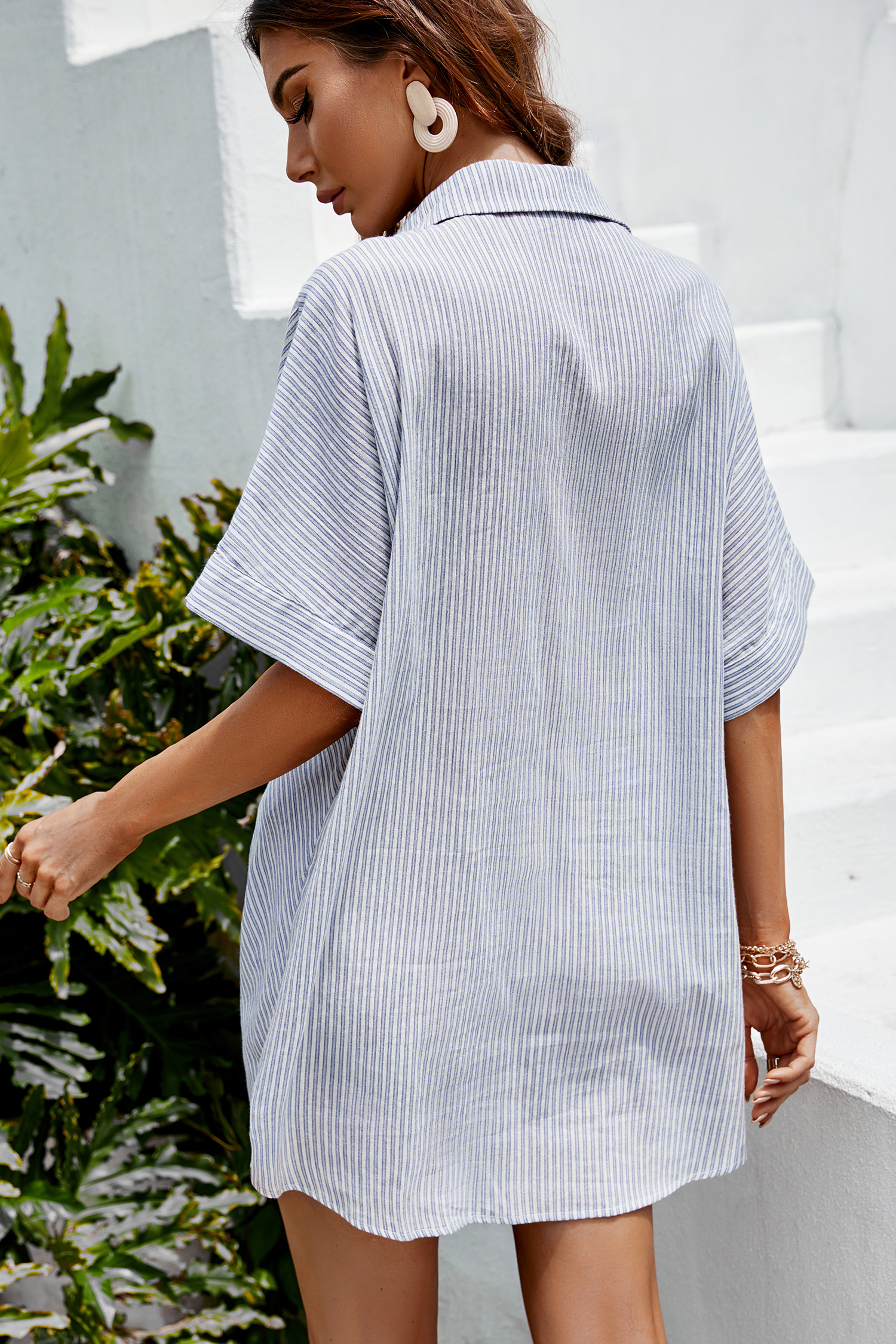 Robe en pur coton oversize à col de chemise et rayures