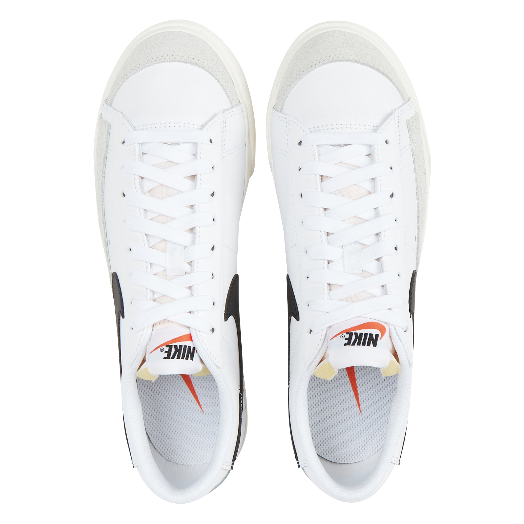 NIKE Baskets  BLAZER LOW PLATFORM Blanc
