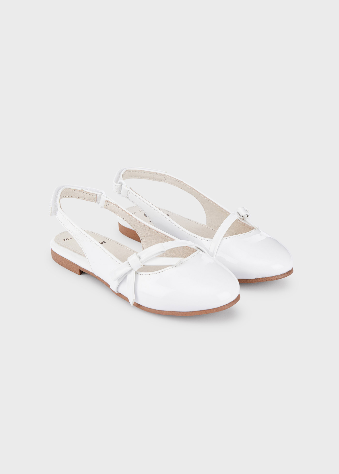Sapatilha bailarina sem calcanhar com fecho de velcro para meninas