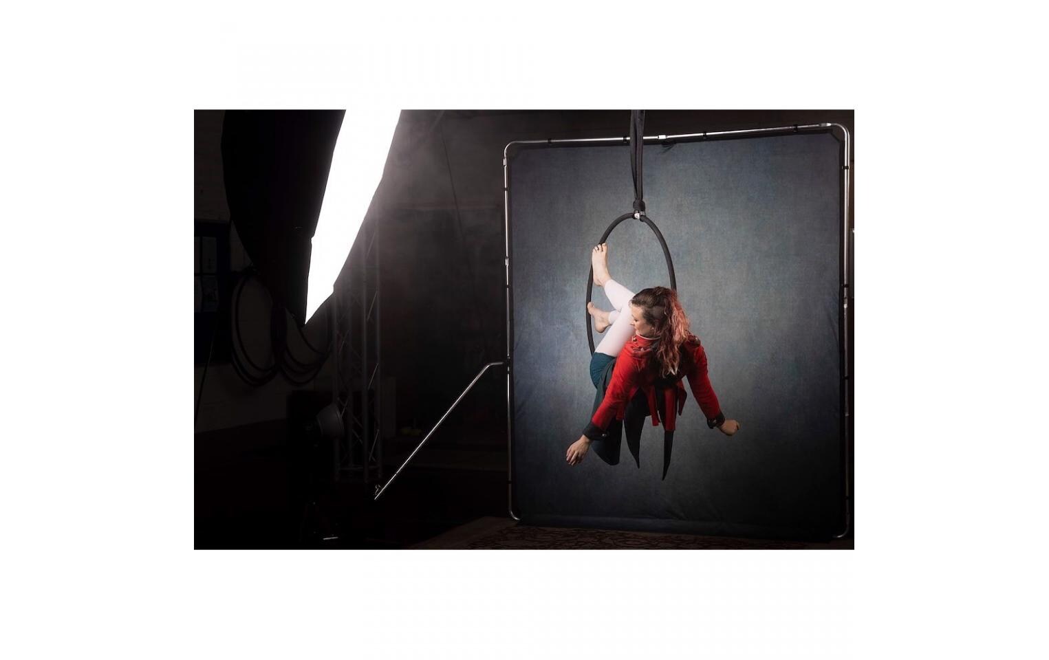 Hintergrundsystem EzyFrame Vintage-Sage<br>Vielseitiges Hintergrundsystem mit Aluminiumrahmen